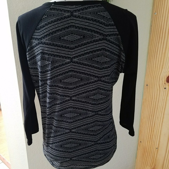 LuLaRoe Black and White Geometric Randy - Picture 5 of 5